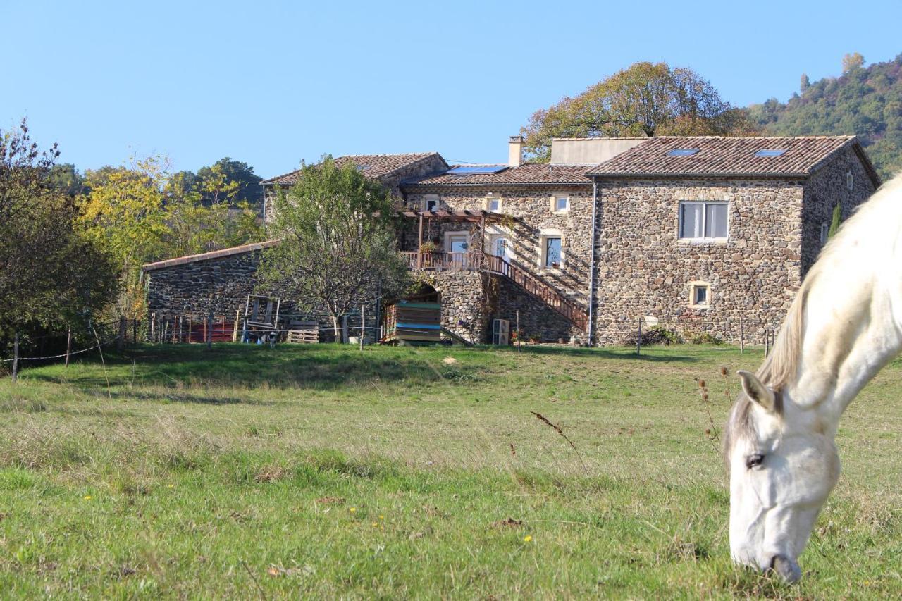 L'Attrape Reve Insolite Saint-Vincent-de-Barres Exterior foto